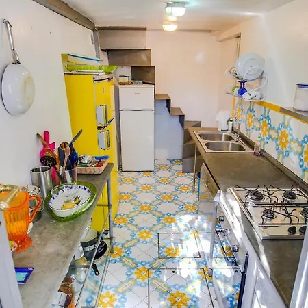 Wonderful Panoramic 4 Bed In Capri